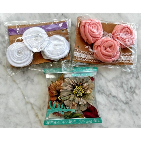 NEW & SEALED Lot Of 8 Felt & Acrylic Flowers- Crafting Scrapbooking Junk Journal - Picture 1 of 16